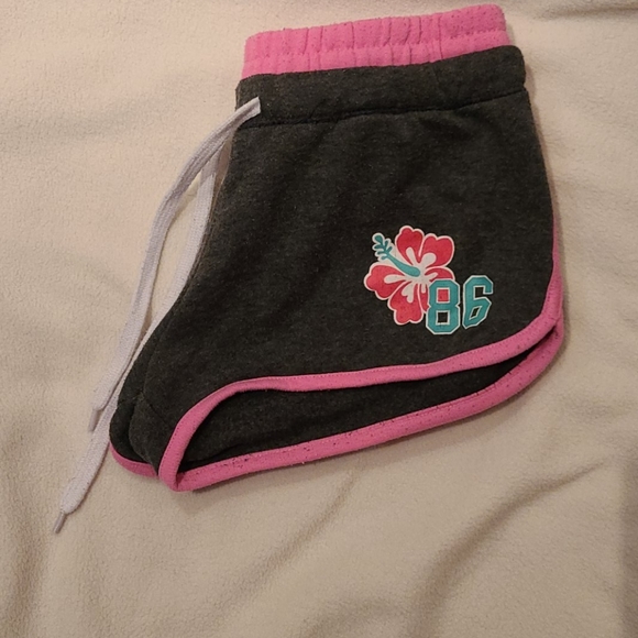 Urban Kids shorts with drawsting - Picture 3 of 4